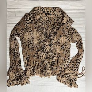 Violet and Claire Top Women’s Leopard animal Print Ruffles Button Up Long Sleeve